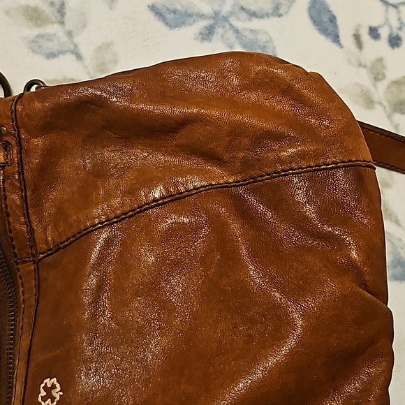 Lucky Brand Fold Over Crossbody Boho Bag. - Picture 11 of 12